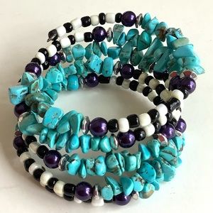 Turquoise beaded bracelet